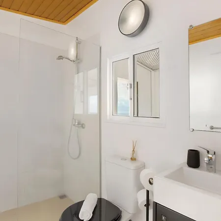 The Yellow House * ジャルディン・ド・マール