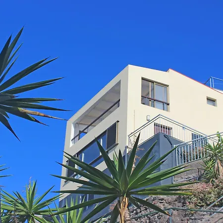 Holiday home The Yellow House Jardim do Mar