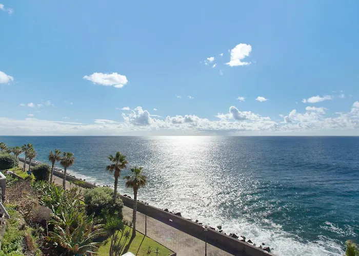 The Yellow House Semesterbostad