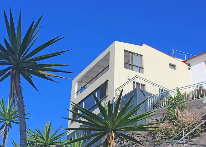 Semesterbostad The Yellow House Jardim do Mar